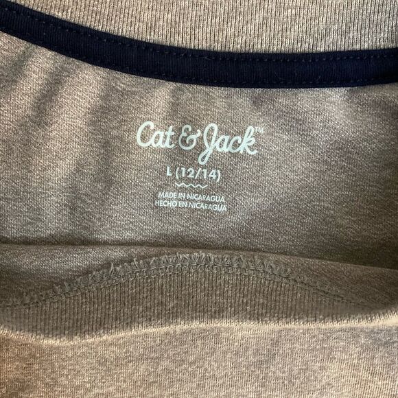 Cat & Jack Gray Boys Long Sleeve T-Shirt - Picture 3 of 3